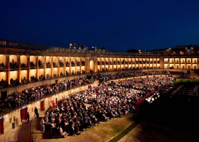 viaggio in bus nelle marche al teatro pergolesi di jesi