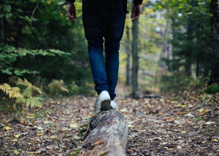 Viaggio organizzato nelle Marche per Trekking e Yoga al Parco Gola della Rossa Frasassi