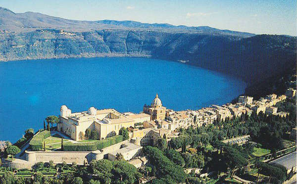 Viaggi organizzati al lago di albano nel Lazio