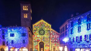 viaggio organizzato di gruppo a dicembre alle luminarie di como