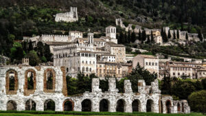 viaggio organizzato a Gubbio per la festa della donna a marzo