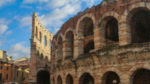 viaggio organizzato per San Valentino in Love a Verona